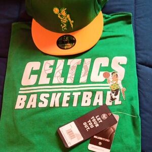 Green Celtics Basketball T-Shirt and Snapback New Era Cap Set